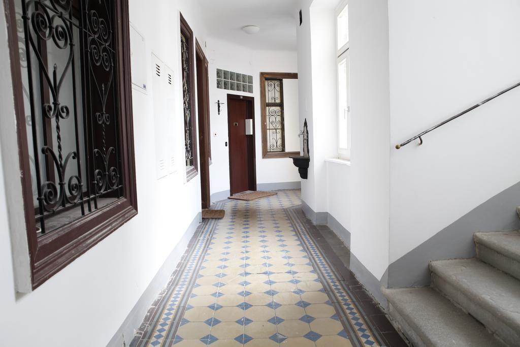 Casa Nostra - Sonnige Wohnung Direkt Am Augarten Виена Екстериор снимка